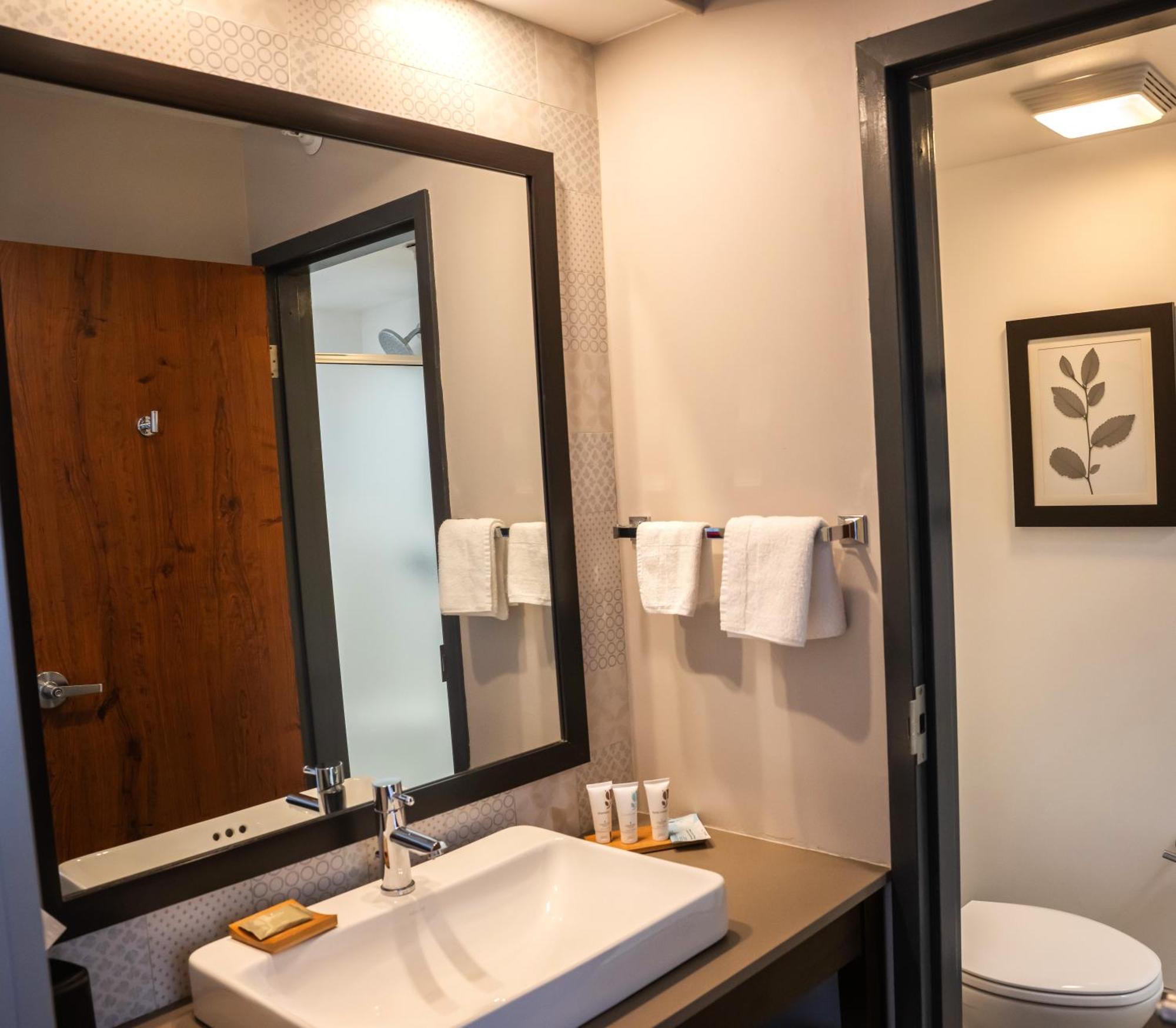 Country Inn & Suites By Radisson, Erie, Pa Kearsarge Eksteriør bilde
